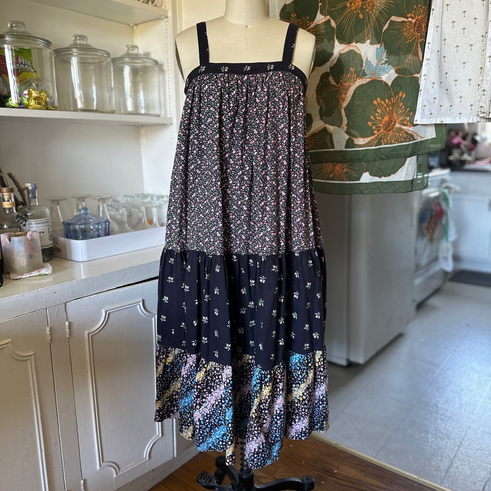 70’s Vintage midi dress.